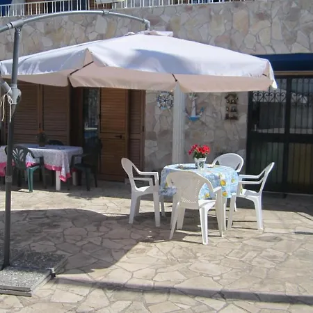 Daila 컨트리하우스 *